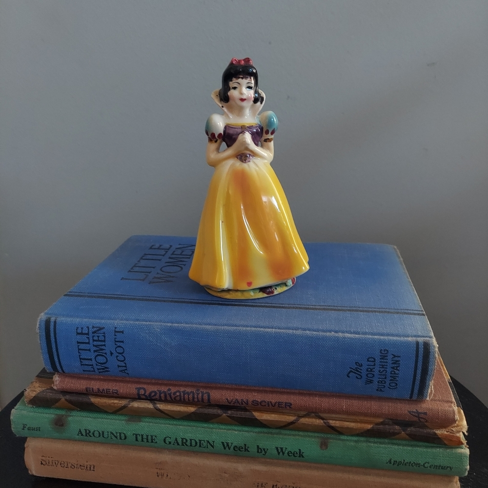 Vintage Ceramic Snow White 60s Walt Disney Production